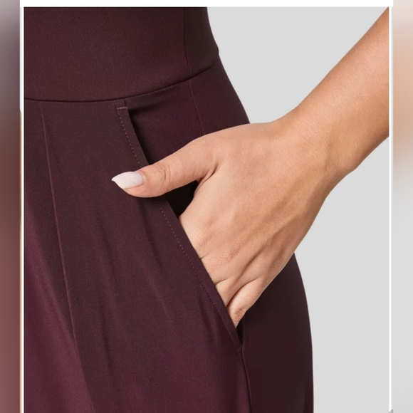 NWT Halara Breezeful Backless side invisible zipper pockets wideleg jumpsuit med - Picture 6 of 16